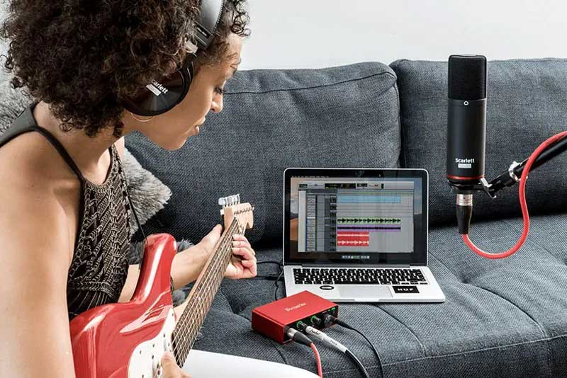 Preamp bộ tiền khuếch đại dùng chung với audio interface | Phòng thu âm lồng tiếng Tân Bình Preamp bộ tiền khuếch đại dùng chung với audio interface | Phòng thu âm lồng tiếng Tân Bình